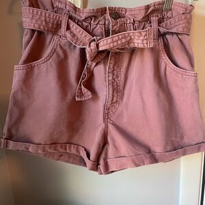 Abercrombie and‎ Fitch Paperbag Shorts Size Medium